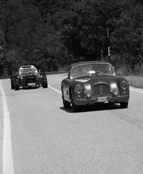 Urbino Italia Jun 2022 Aston Martin 1953 Viejo Coche Carreras — Foto de Stock