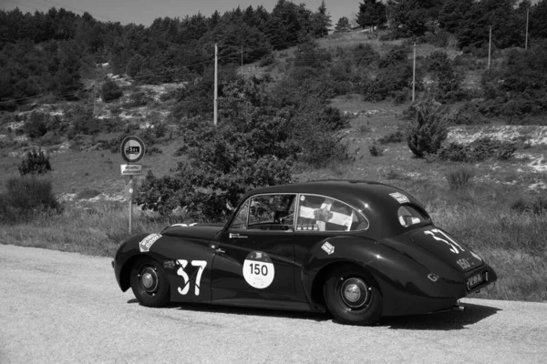 Urbino Włochy Czerwca 2022 Zdrowie 2400 Elliott 1948 Starym Samochodzie — Zdjęcie stockowe