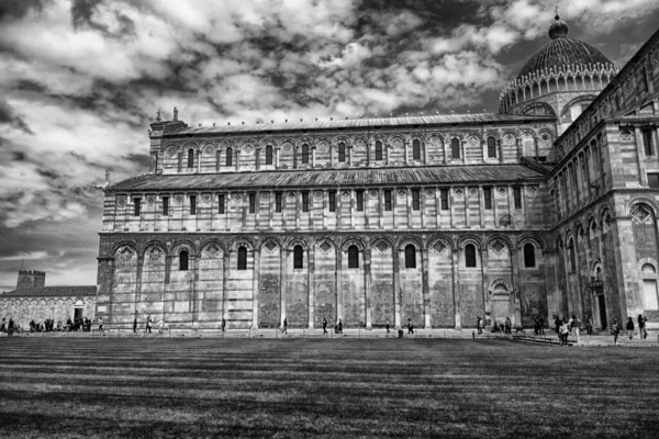 Pisa Italyitaly Pisa 2023 Landscape Piazza Del Duomo Med Fanatisk — Stockfoto