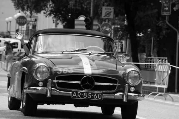皮萨罗 意大利 军14 2023 Mercedes Benz 190 1957 Old Racing — 图库照片
