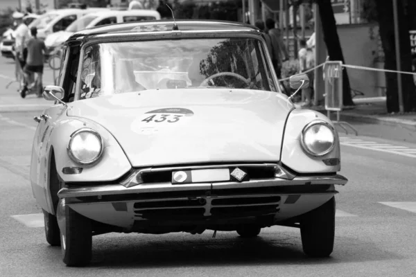 Pesaro Italien Juni 2023 Citroen 1957 Auf Einem Alten Rennwagen — Stockfoto