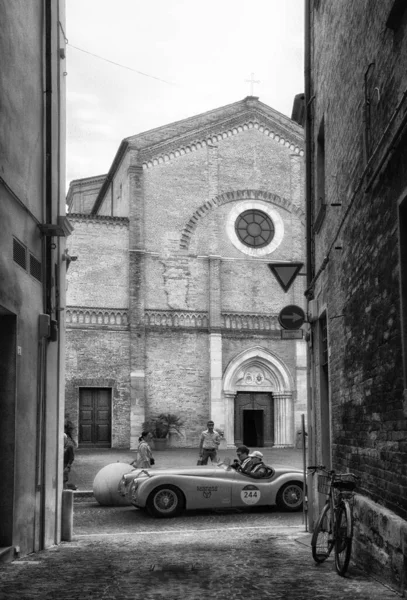 Пезаро Италия 2023 Jaguar Xk120 Ots Roadsterlightweight 1950 Старом Гоночном — стоковое фото