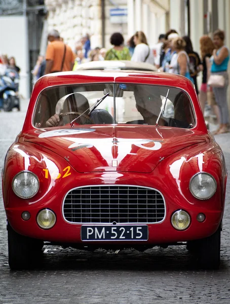페사로 이탈리아 Jun 2023 Mille Miglia 2023 Edition 1927년부터 1957년까지 — 스톡 사진