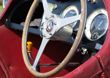 Pesaro, İtalya - 06 ott 2023: Alfa romeo 6 c edition, San Bartolo pesaro 'da sprint yarışı