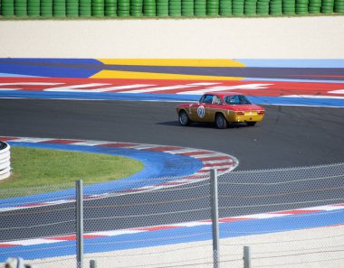 Misano, ITALY - ott, 21 2013: Spor araba alfa romeo giulia GTAM VINATGE CAR in MISANO