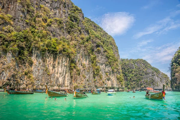 Nang Tailandia Febrero 2023 Vista Los Barcos Bahía Leh Mar — Foto de Stock