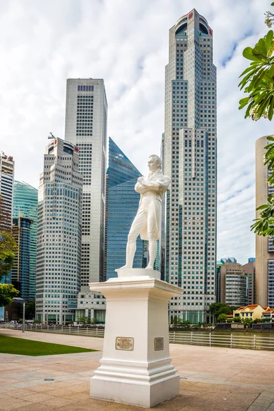 Singapore February 2023 Lihat Patung Sir Stamford Raffles Jalan Jalan — Stok Foto