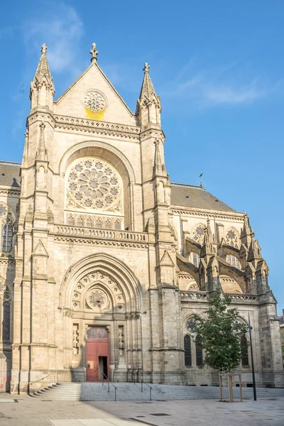 Vista Basílica Nossa Senhora Notre Dame Nas Ruas Rennes França — Fotografia de Stock
