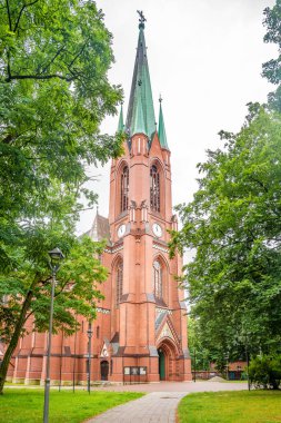 Sts 'e bak. Polonya 'da Gliwice sokaklarında Peter ve Paul Katedrali