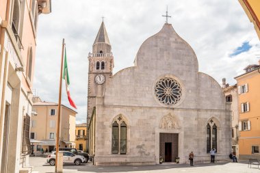 MUGGIA, İtalya - 8 Mayıs 2024 - Muggia 'daki Saint John ve Saint Paul Katedrali (İtalyanca: 