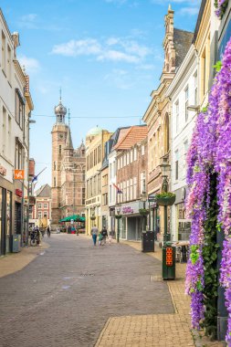 Venlo, NETHERLANDS - 20 Mayıs 2024 - Venlo sokaklarında. Venlo, Hollanda 'nın güneydoğusunda yer alan bir şehirdir..