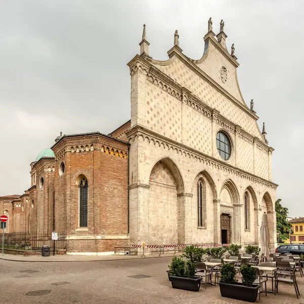 stock image View at the Cathedral of Santa Maria Annuziata in the streets of Vicenza in Italy