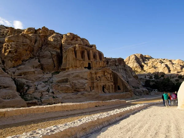 Camino Panorámico Hacia Entrada Antigua Ciudad Petra Jordania Una Las — Foto de Stock