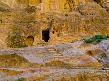 Siq, manzaralı kanyon antik şehir Petra 'nın girişi olarak hizmet veriyor, Ürdün, dünyanın yedi harikasından biri.