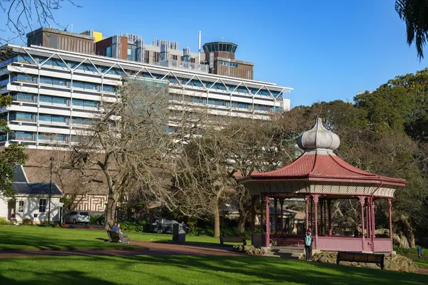 Matematik Bölümü, Auckland Üniversitesi, Albert Park 'tan izlendi.