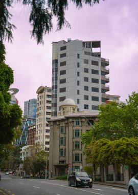 Auckland Üniversitesi yakınlarında yüksek katlı apartmanlar.