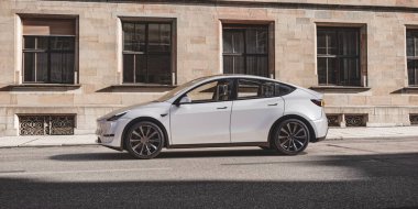 Markasız bir SUV 'un 3 boyutlu görüntülemesi