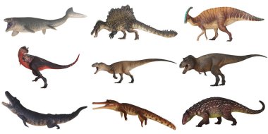 Çeşitli dinozorlar ve tarih öncesi hayvan modelleri.
