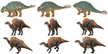 Ankylosaurus ve Parasaurolophus 'un yer aldığı dinozor modelleri.
