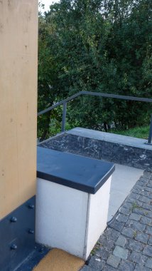 Modern tasarım elementleriyle sessiz bir dış köşe..