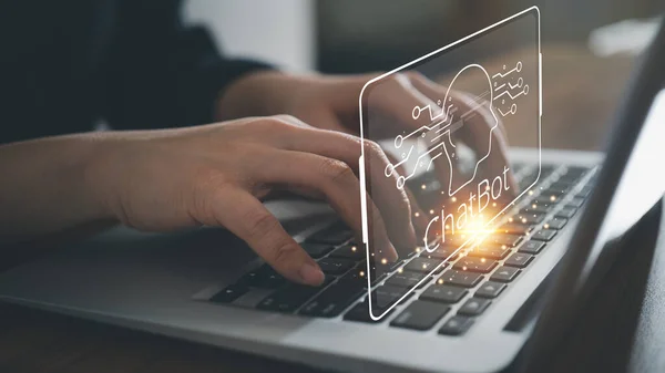 Teknoloji ve iş dünyası kavramı Al Chat bot ChatBot, küresel internet iletişim uygulaması.