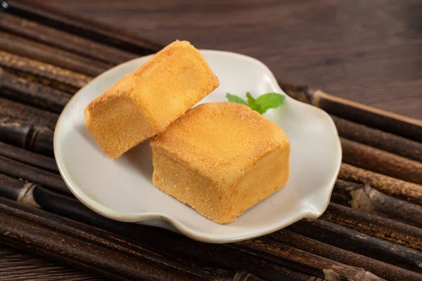 Leckeres Taiwanesisches Ananaskuchen Dessert Einem Teller Auf Holztischhintergrund Mit Heißem — Stockfoto