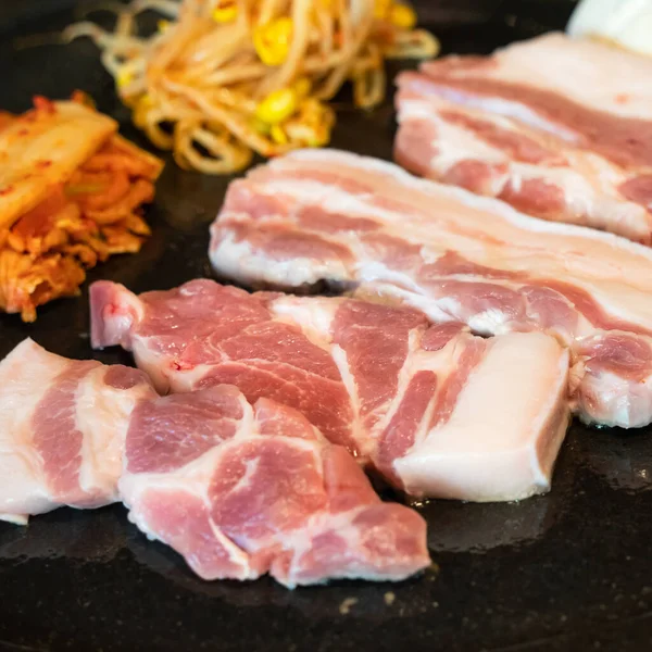 Repas Porc Noir Poêlé Restaurant Coréen Jeju Délicieuse Cuisine Coréenne — Photo