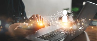 Yapay Zeka ile müşteri ve robot ilişkileri yönetim servisi Al Chatbot. Teknoloji ve iş adamları akıllı robot tasarımı ile bağlantı kuruyor.