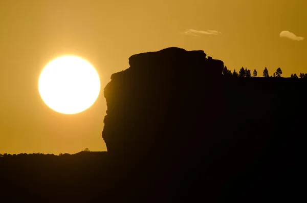 夜明けに崖だ ヌブロ自然記念碑 テジェダ グラン カナリア カナリア諸島 スペイン — ストック写真