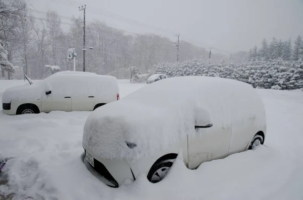 Kawayu Onsen Grudnia 2017 Samochody Pokryte Śniegiem Park Narodowy Akan — Zdjęcie stockowe