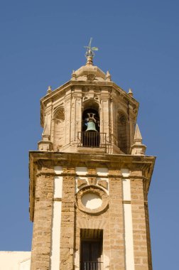 Santiago kilisesinin kulesi. Cadiz. Endülüs. İspanya.