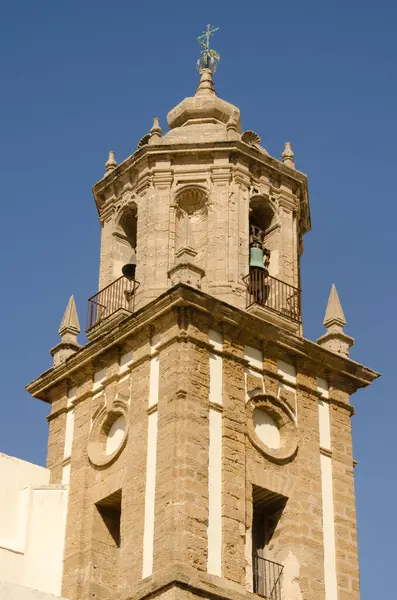 Santiago kilisesinin kulesi. Cadiz. Endülüs. İspanya.