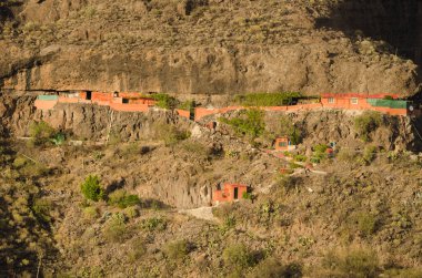Bir uçurumda Dünya 'nın sığınakları. Juncal geçidi. Nublo Kırsal Parkı. Tejeda. Büyük Kanarya. Kanarya Adaları. İspanya.