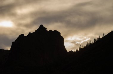 Şafakta Chirimique uçurumu. Nublo Kırsal Parkı. Tejeda. Büyük Kanarya. Kanarya Adaları. İspanya.
