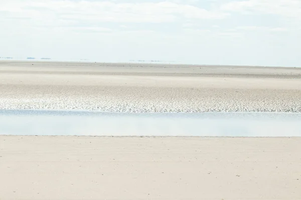 一张在弗里斯兰岛Schiermonnikoog海滩的照片 记得欧洲之行 — 图库照片