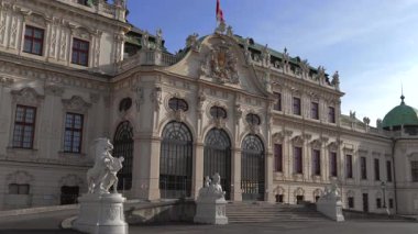 Viyana 04.24.2025. Avusturya 'daki Belvedere Şatosu' nu keşfedin. Zengin ve büyüleyici bir geçmişle birlikte nefes kesici bir mimari sergiliyor.