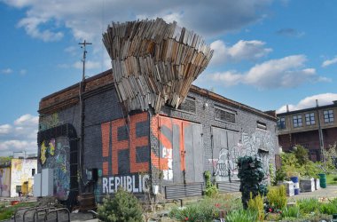 Ukrayna Lviv 04.29.2023 Pravda Bira Fabrikası Lviv bölgesi çeşitli tesislere sahiptir..