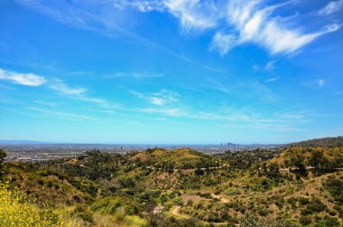 Griffith Park, Los Angeles 'taki en geniş açık alan ve şehir sınırları içindeki en büyük doğa koruma alanıdır.