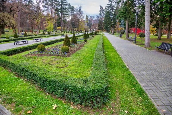 Veřejný Park Lázně Městě Vrnjacka Banja Srbsko — Stock fotografie