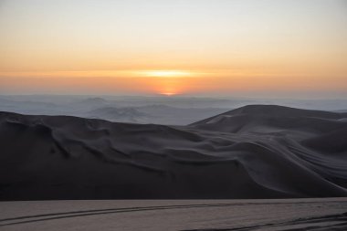 Peru 'da Ica yakınlarında çölde gün batımı