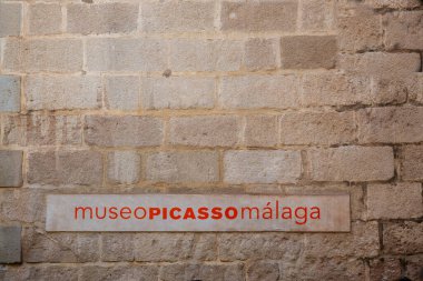 Malaga, İspanya, 30 Aralık 2024 Picasso Müzesi ve ünlü ressamların eserlerinin sergilendiği galeri