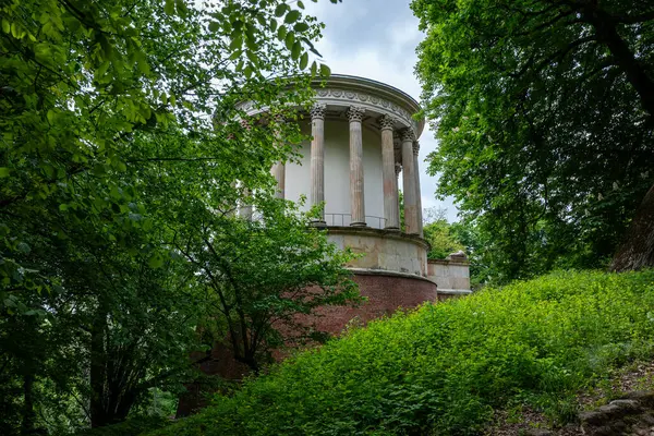 Pulawy, Polonya, 08 Mayıs 2025 İzabela Czartoryska 'nın bir müze olarak inşa ettiği 