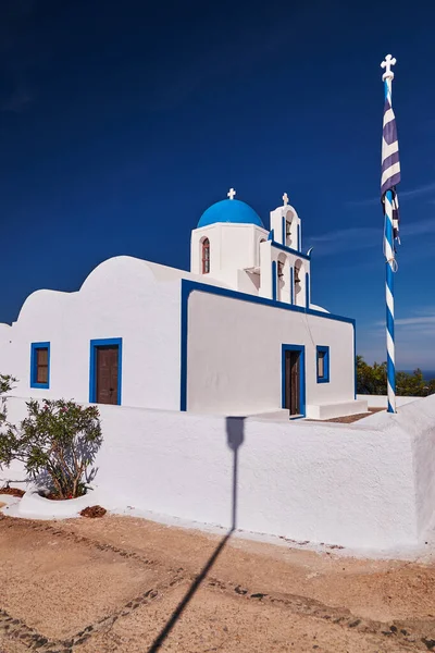 타워와 정교회 예배당 그리스 산토리니 — 스톡 사진