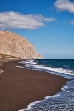 Perissa 'daki Ege Denizi - Yunanistan' ın Santorini Adası 'ndaki Karadeniz' li Vulcanic Sahili