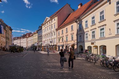 Slovenya 'nın Eski Ljubljana kasabasındaki Güzel Binalar