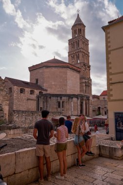 Diocletian 's Palace - Split, Hırvatistan' daki Saint Domnius Katedrali 'nin Çan Kulesi