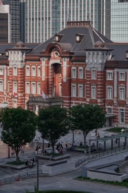 Gökdelenli Iconic Red Brick Tokyo İstasyonu - Japonya