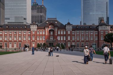 Gökdelenli Iconic Red Brick Tokyo İstasyonu - Japonya