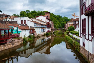Saint-Jean-Pied-de-Port is a commune in the Pyrnes-Atlantiques department in south-western France. It is close to Ostabat in the Pyrenean foothills. The town is also the old capital of the traditional Basque province of Lower Navarre. 