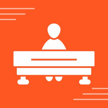 Göğüs simgesi olan adam